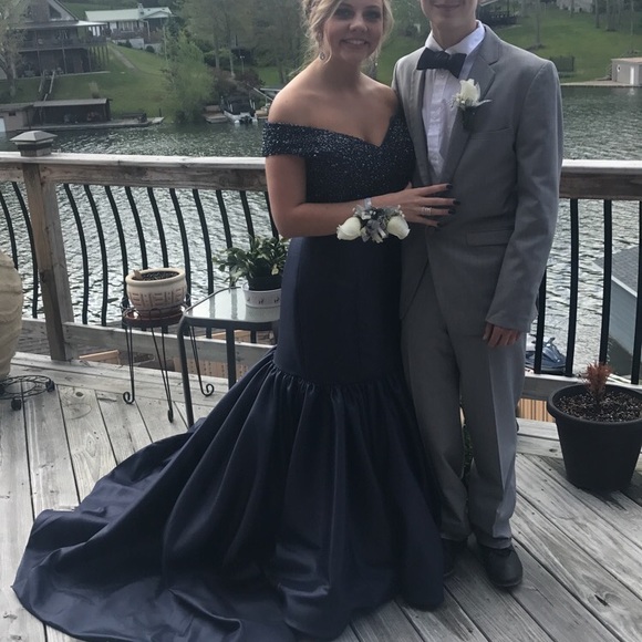 size 10 long formal prom dress - Picture 2 of 3